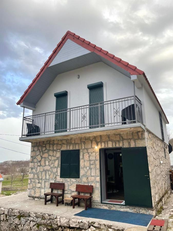 Guest House Markovic Lovcen เซทินเจ ภายนอก รูปภาพ