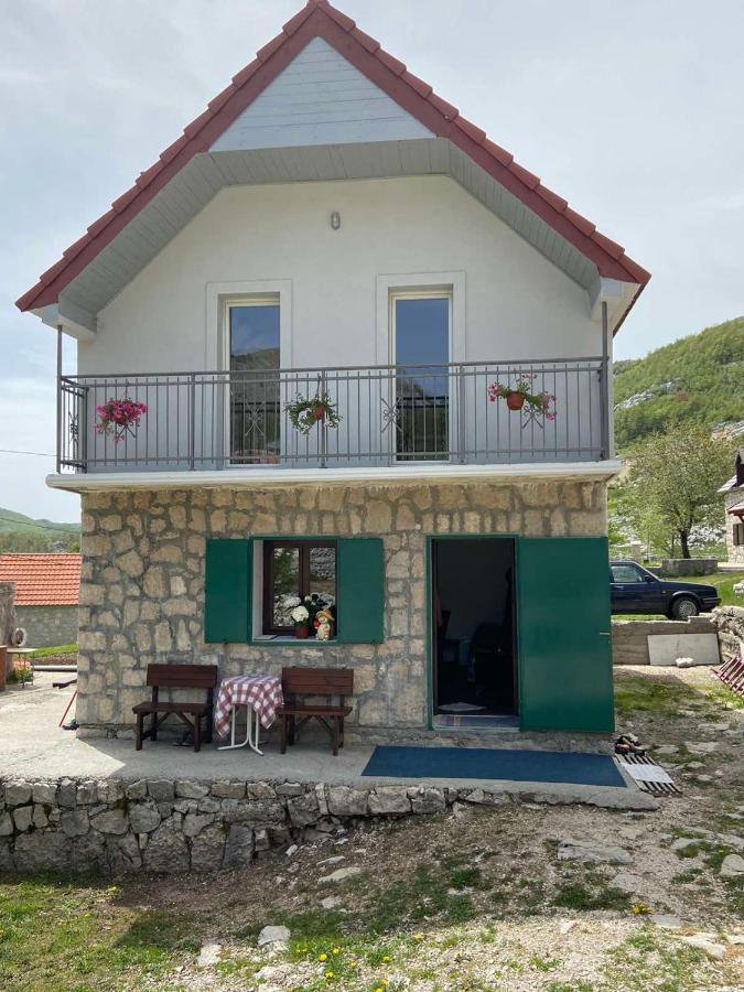 Guest House Markovic Lovcen เซทินเจ ภายนอก รูปภาพ